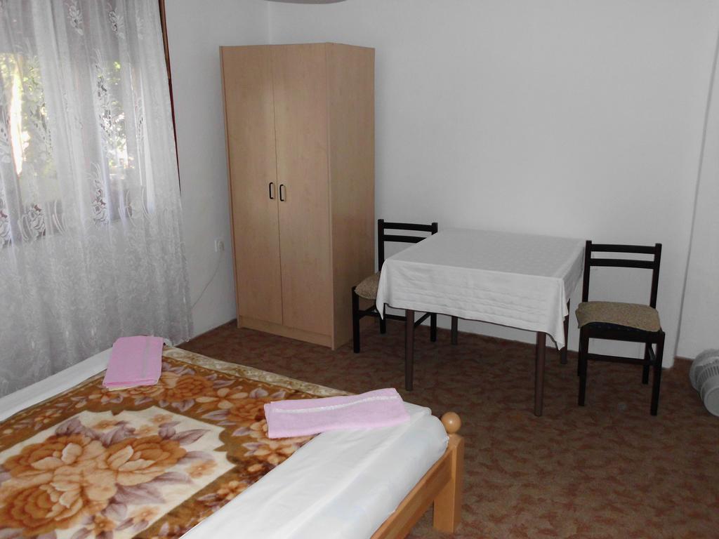 Guest House Krga Korenica Exterior photo