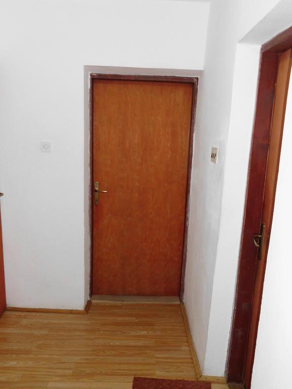Guest House Krga Korenica Exterior photo